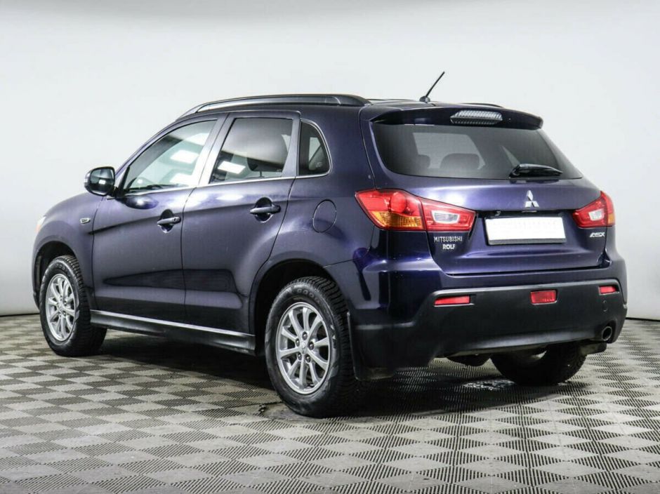 Mitsubishi ASX, 1.8 л, Вариатор, 2013 фото 6