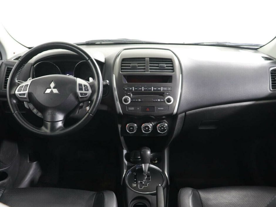 Mitsubishi ASX, 1.8 л, Вариатор, 2013 фото 7