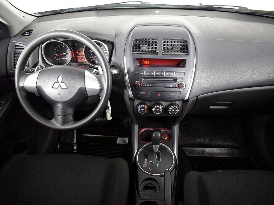 Mitsubishi ASX, 1.8 л, Вариатор, 2013 фото 6
