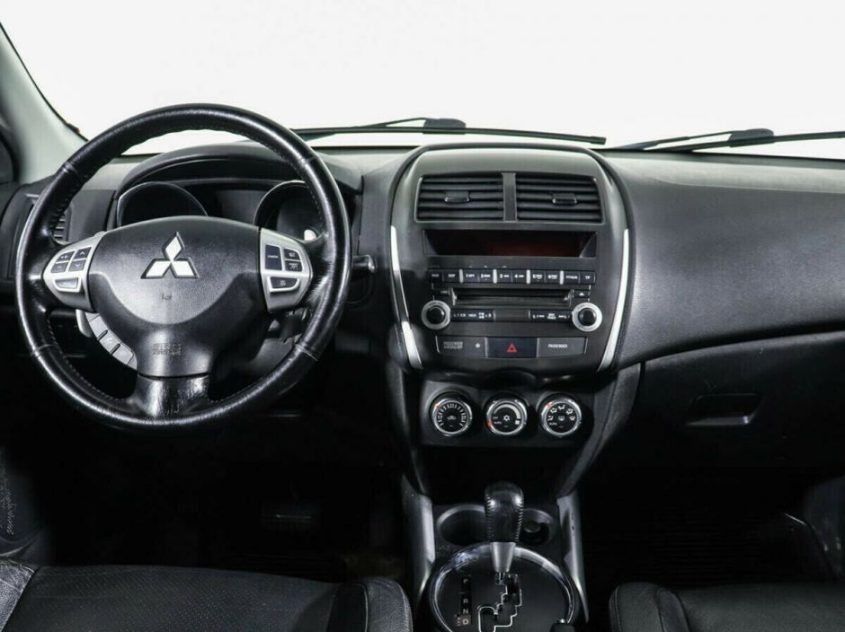Mitsubishi ASX, 1.8 л, Вариатор, 2013 фото 7