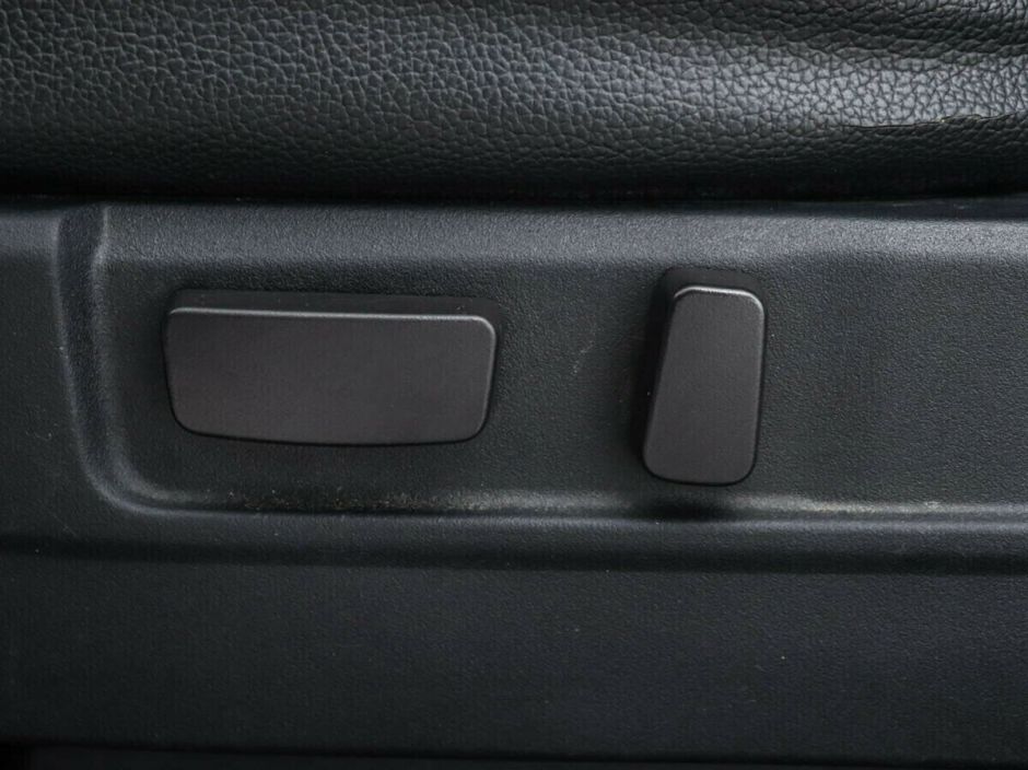 Mitsubishi ASX, 1.8 л, Вариатор, 2013 фото 2