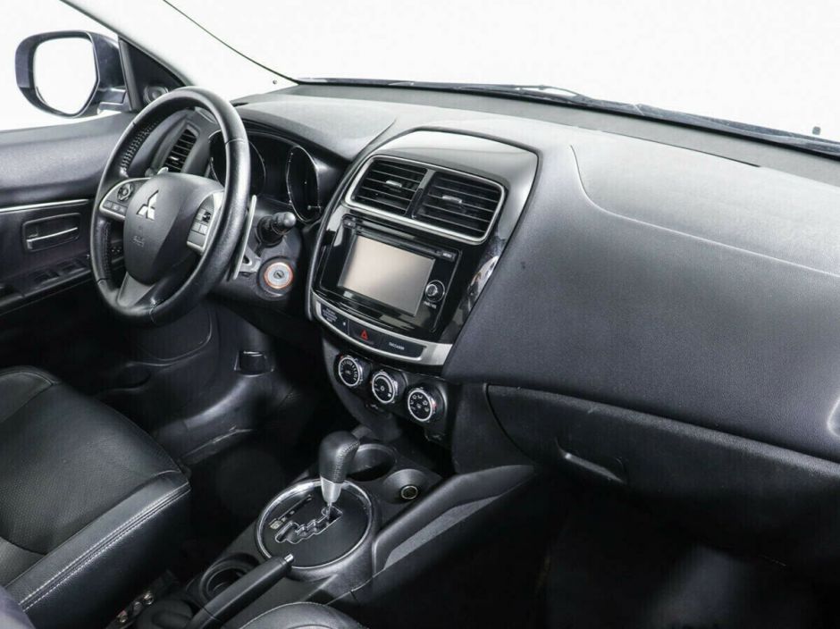 Mitsubishi ASX, 1.8 л, Вариатор, 2016 фото 9