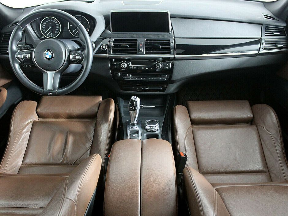 BMW X5, 3.0 л, АТ, 2010 фото 5