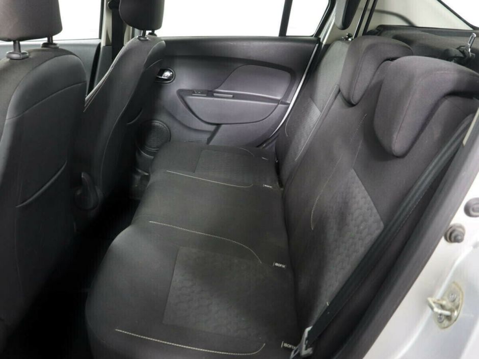 Renault Logan, 1.6 л, МТ, 2016 фото 1