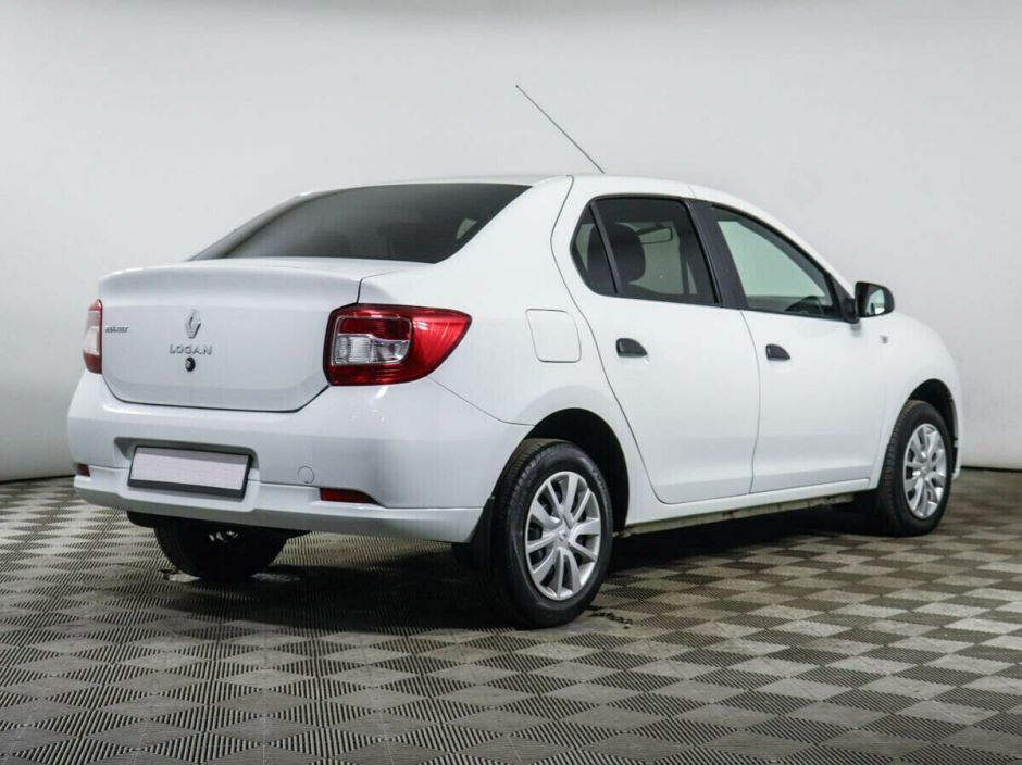 Renault Logan, 1.6 л, АТ, 2018 фото 5