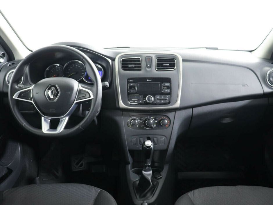 Renault Logan, 1.6 л, АТ, 2018 фото 7