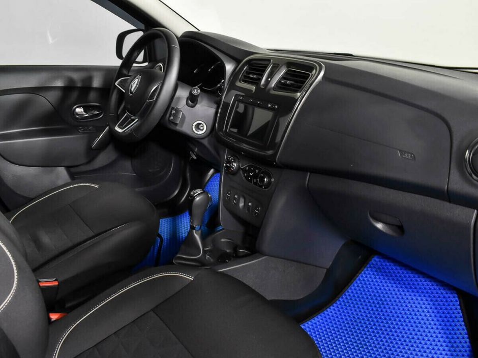Renault Logan, 1.6 л, АТ, 2019 фото 9