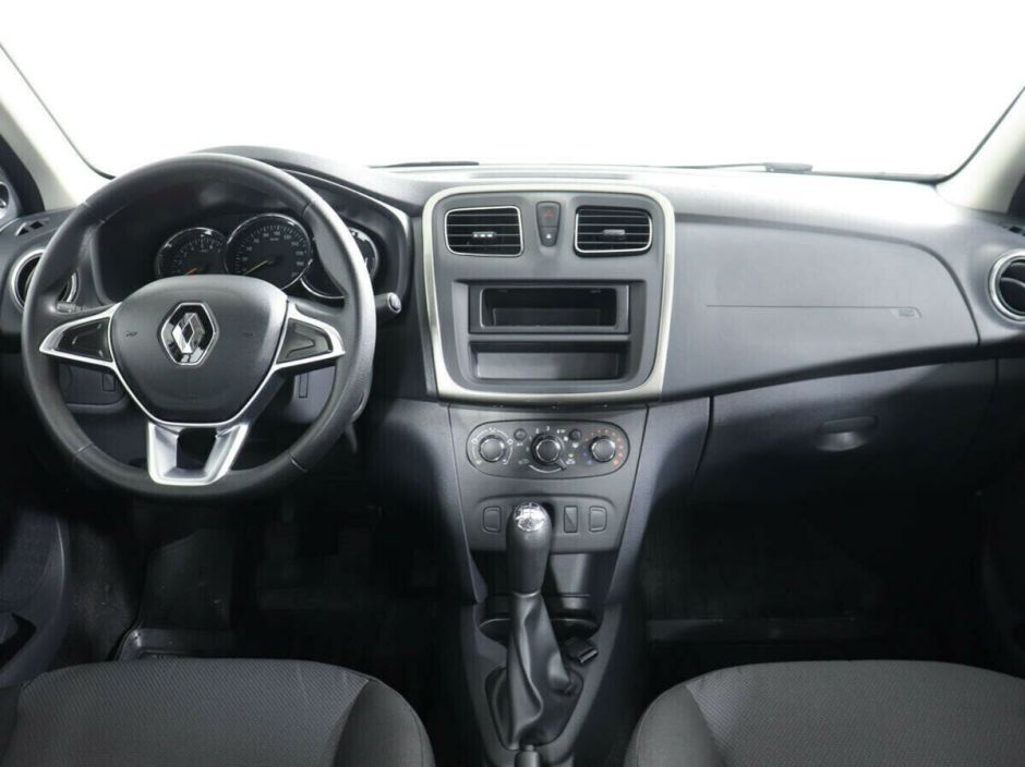 Renault Logan, 1.6 л, МТ, 2019 фото 7