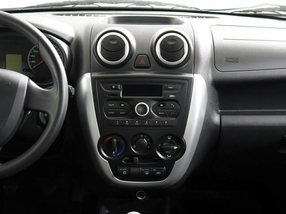 LADA (ВАЗ) Granta, 1.6 л, МТ, 2015 фото 2