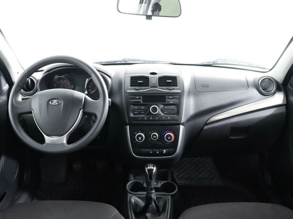 LADA (ВАЗ) Granta, 1.6 л, МТ, 2019 фото 8