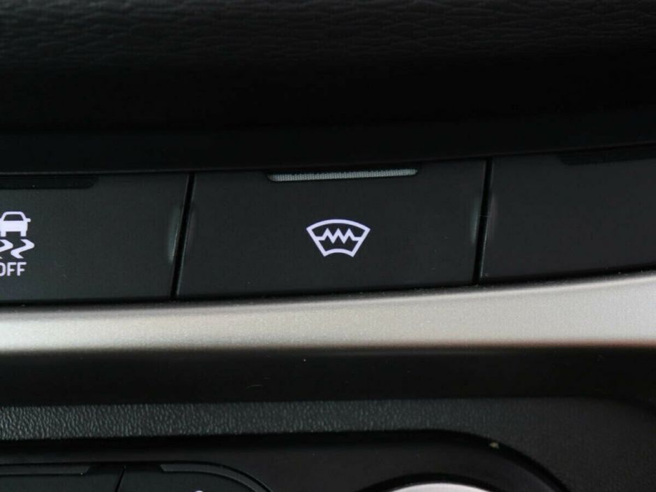 LADA (ВАЗ) Vesta, 1.8 л, Робот, 2018 фото 2