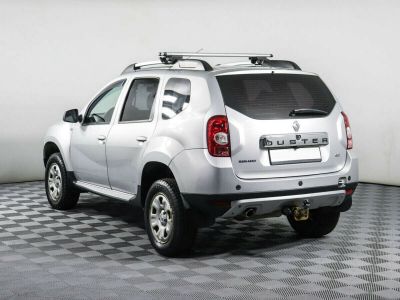 Renault Duster, 1.5 л, МКПП, 2012 фото 6