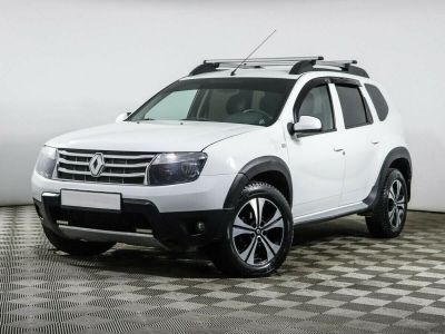 Renault Duster, 2.0 л, МКПП, 2014 фото 3