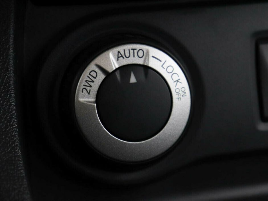 Renault Duster, 2.0 л, МТ, 2018 фото 2