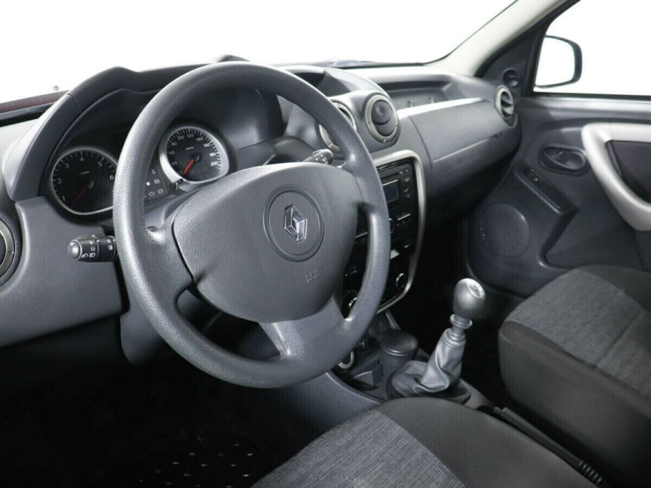 Renault Duster, 2.0 л, МТ, 2014 фото 7