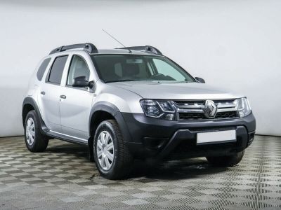 Renault Duster, 1.6 л, МКПП, 2018 фото 4