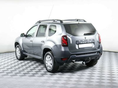 Renault Duster, 1.6 л, МКПП, 2019 фото 6