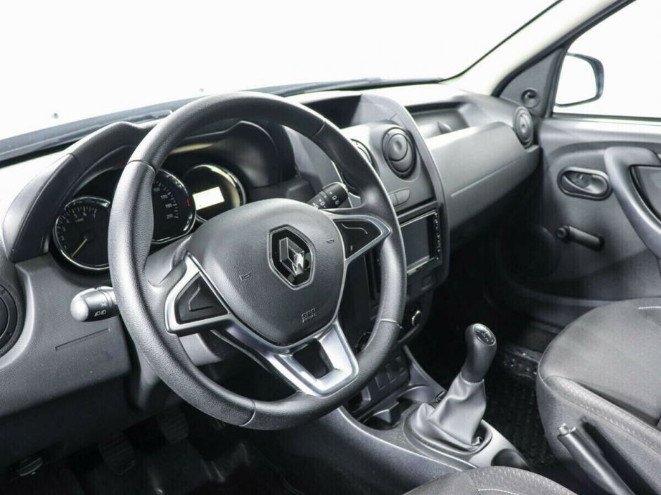 Renault Duster, 1.6 л, МТ, 2019 фото 2