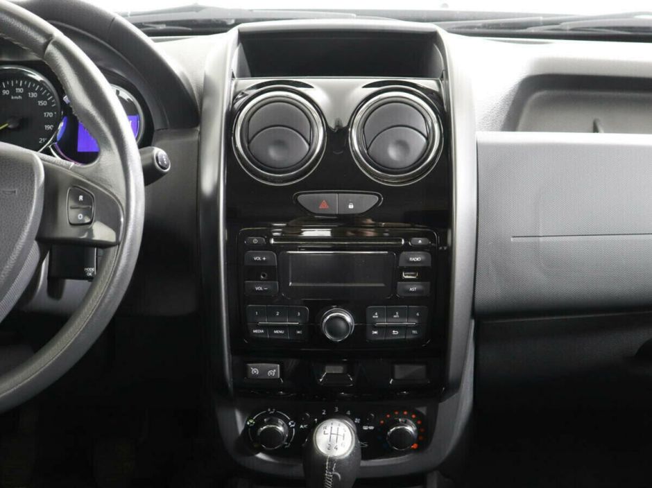 Renault Duster, 2.0 л, МТ, 2015 фото 10