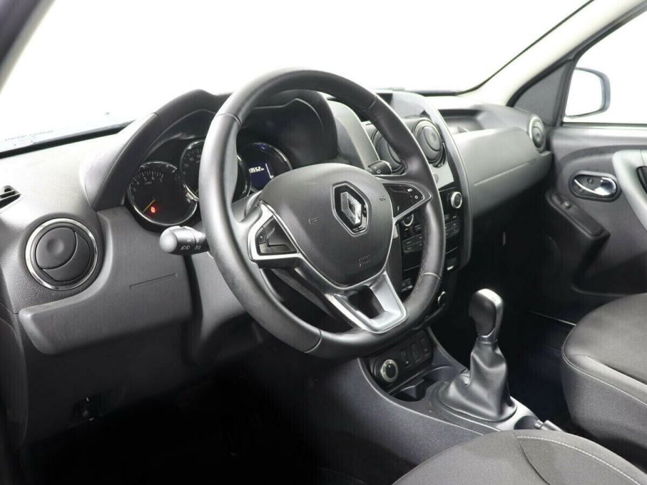Renault Duster, 2.0 л, АТ, 2019 фото 7