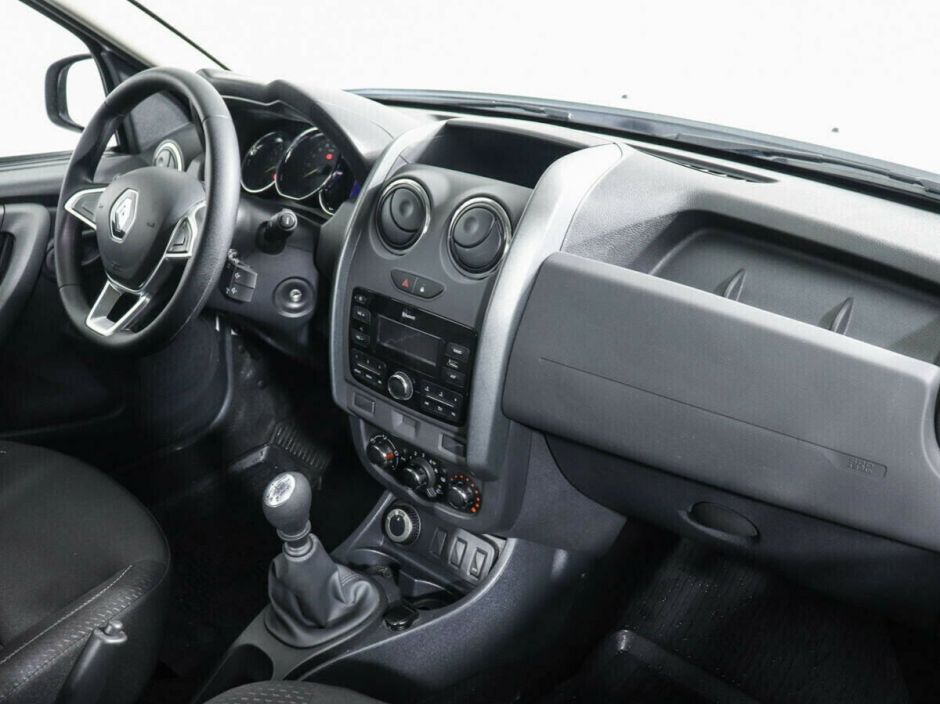 Renault Duster, 2.0 л, МТ, 2019 фото 8