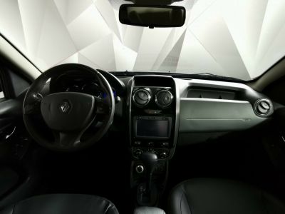 Renault Duster, 2.0 л, АКПП, 2018 фото 8