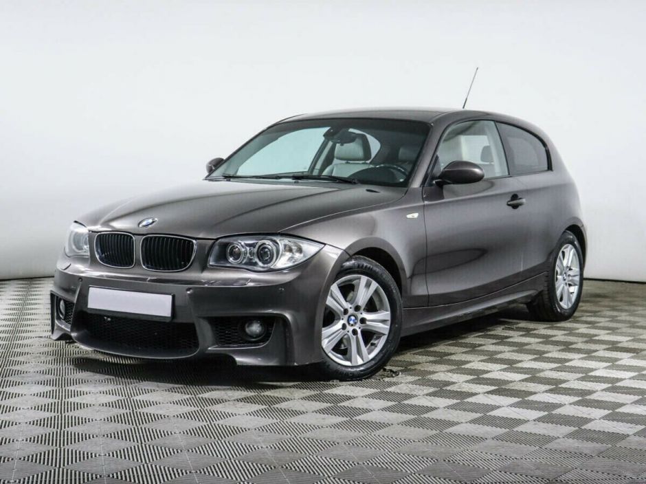 BMW 1 серии, 2.0 л, АТ, 2008 фото 3