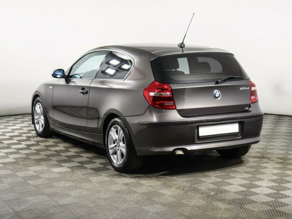 BMW 1 серии, 2.0 л, АТ, 2008 фото 6