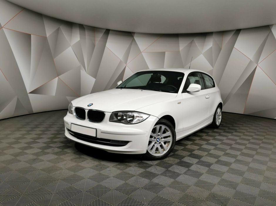 BMW 1 серии, 1.6 л, АТ, 2011 фото 3