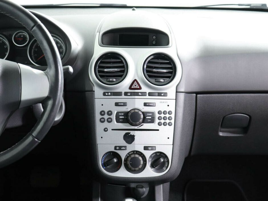 Opel Corsa, 1.2 л, Робот, 2011 фото 9