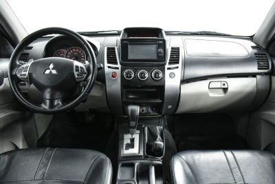 Mitsubishi Pajero Sport, 2.4 л, АКПП, 2015 фото 8