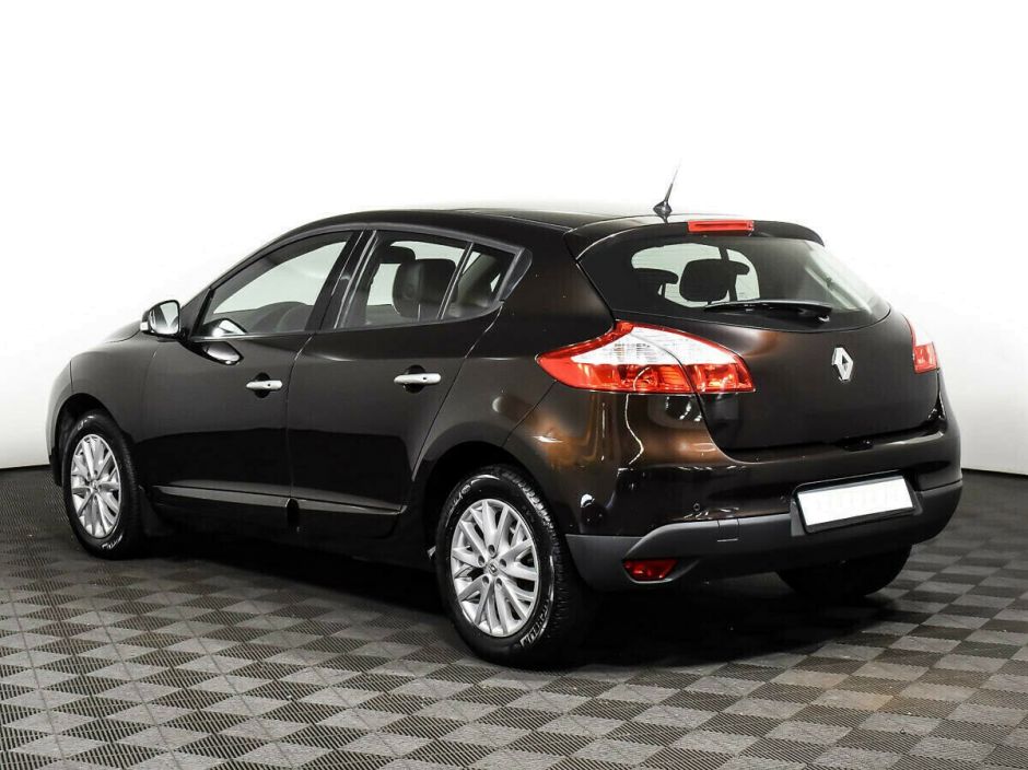 Renault Megane, 1.6 л, Вариатор, 2014 фото 4