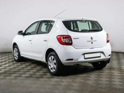 Renault Sandero, 1.6 л, МКПП, 2017 фото 6