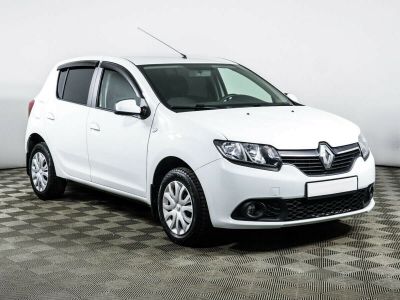 Renault Sandero, 1.6 л, МКПП, 2017 фото 5