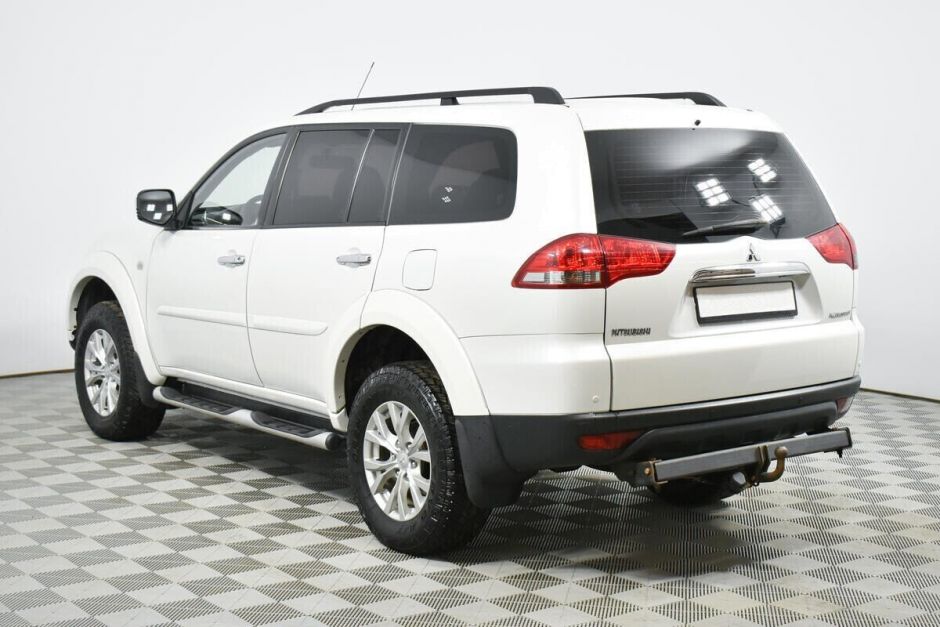 Mitsubishi Pajero Sport, 2.5 л, АТ, 2014 фото 6