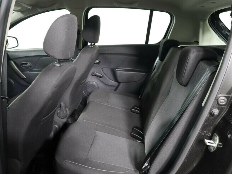 Renault Sandero, 1.6 л, АТ, 2020 фото 1