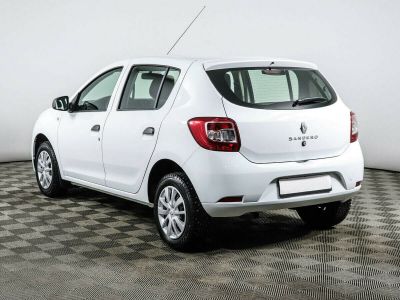 Renault Sandero, 1.6 л, МКПП, 2019 фото 6