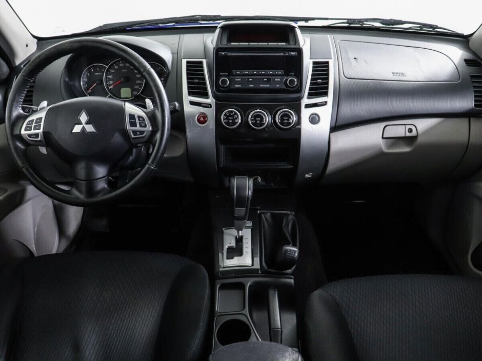 Mitsubishi Pajero Sport, 2.4 л, АТ, 2015 фото 8
