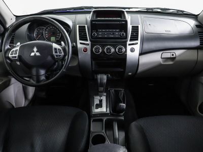 Mitsubishi Pajero Sport, 2.4 л, АКПП, 2015 фото 8