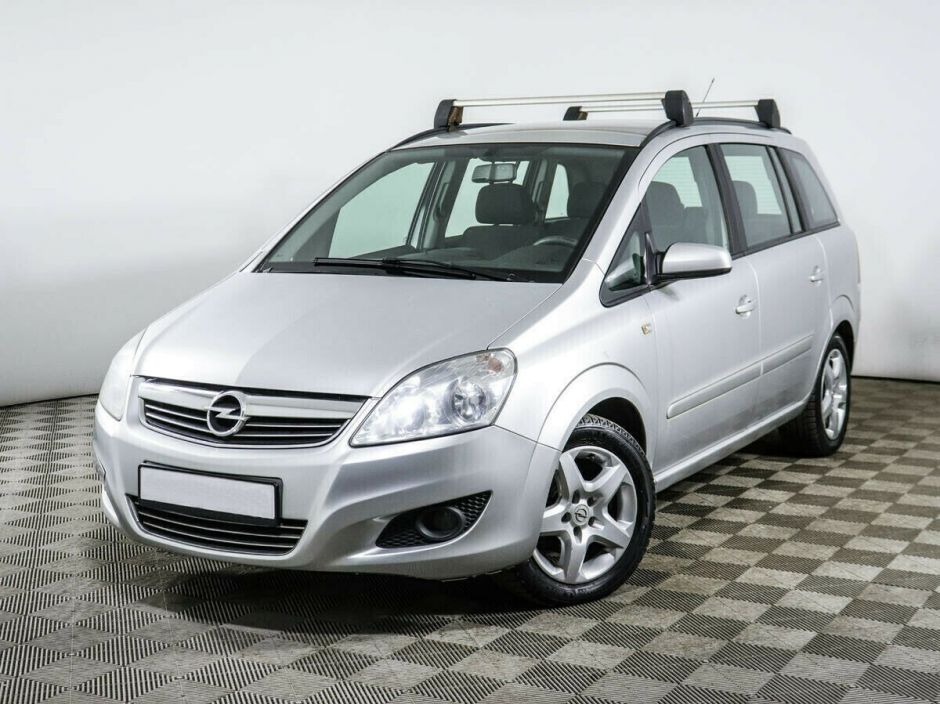 Opel Zafira, 1.8 л, Робот, 2009 фото 3