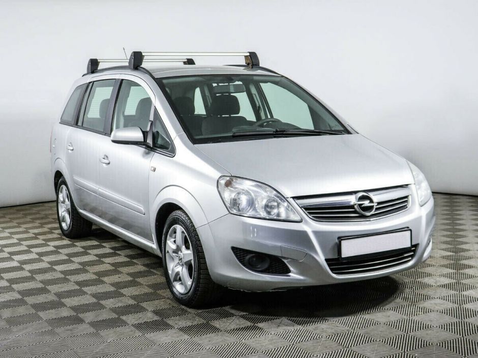 Opel Zafira, 1.8 л, Робот, 2009 фото 5