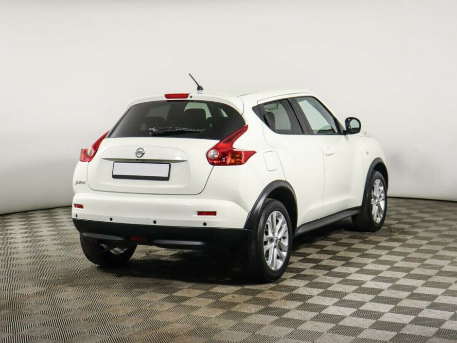 Nissan Juke, 1.6 л, Вариатор, 2014 фото 4