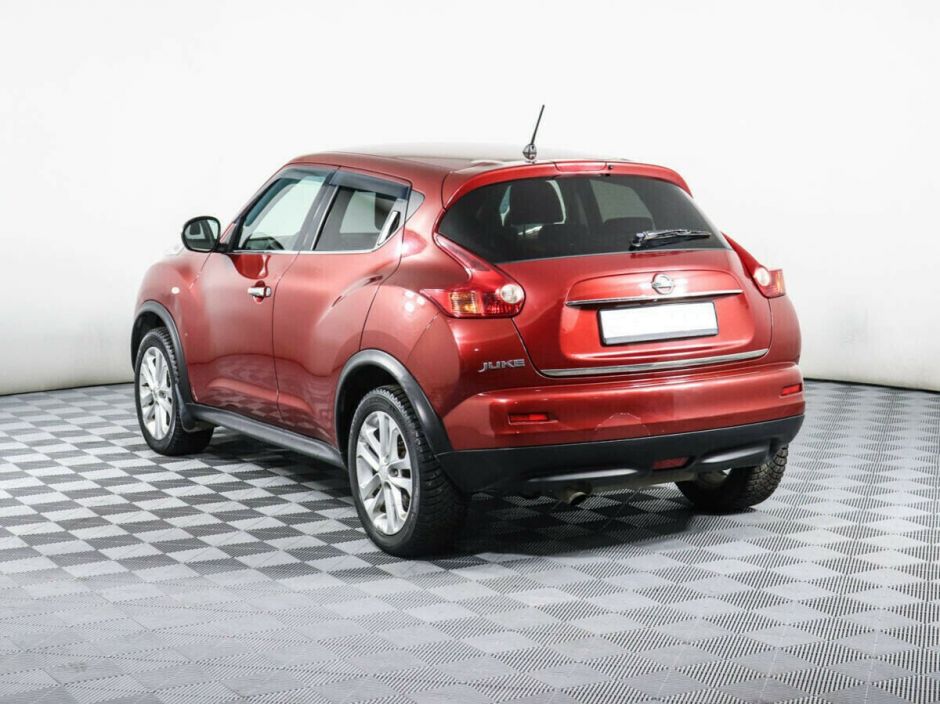 Nissan Juke, 1.6 л, Вариатор, 2013 фото 4