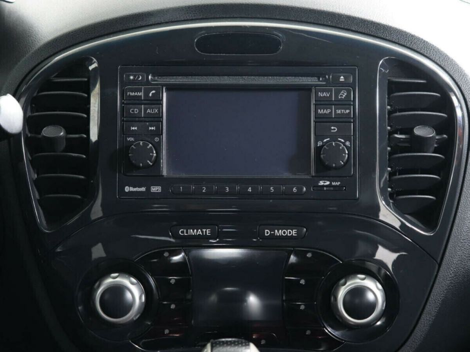 Nissan Juke, 1.6 л, Вариатор, 2012 фото 10