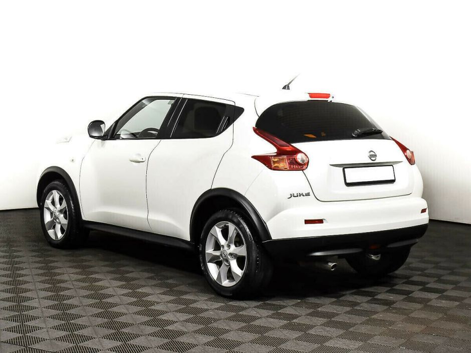 Nissan Juke, 1.6 л, Вариатор, 2014 фото 5