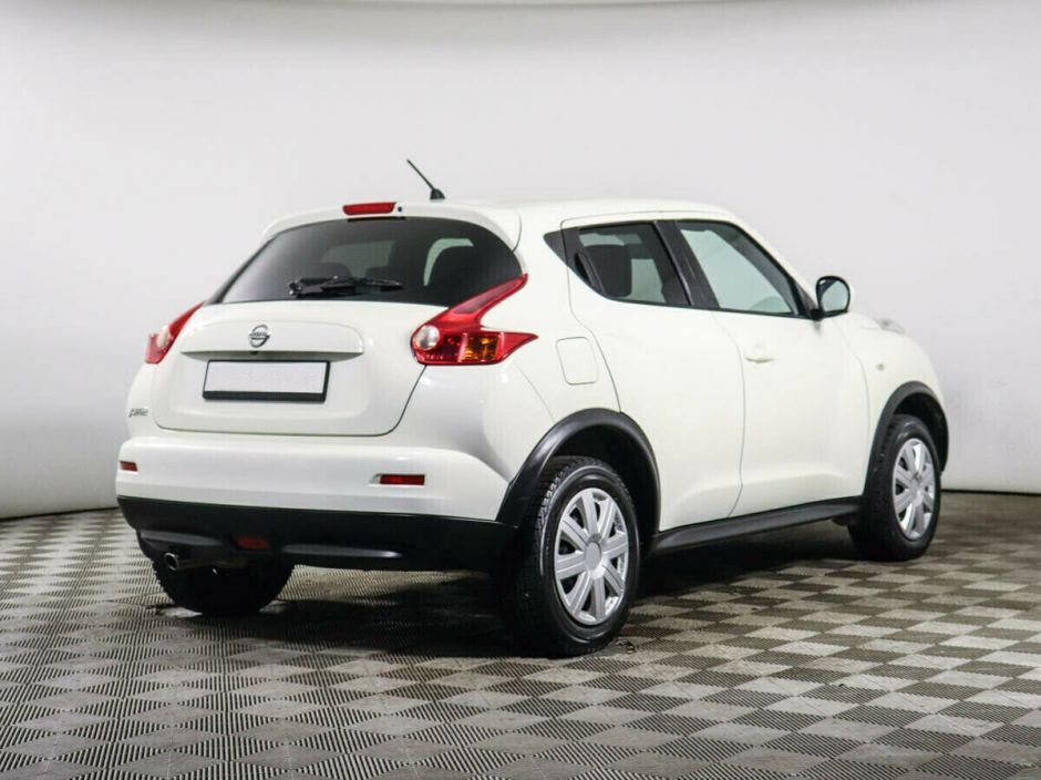 Nissan Juke, 1.5 л, Вариатор, 2013 фото 6