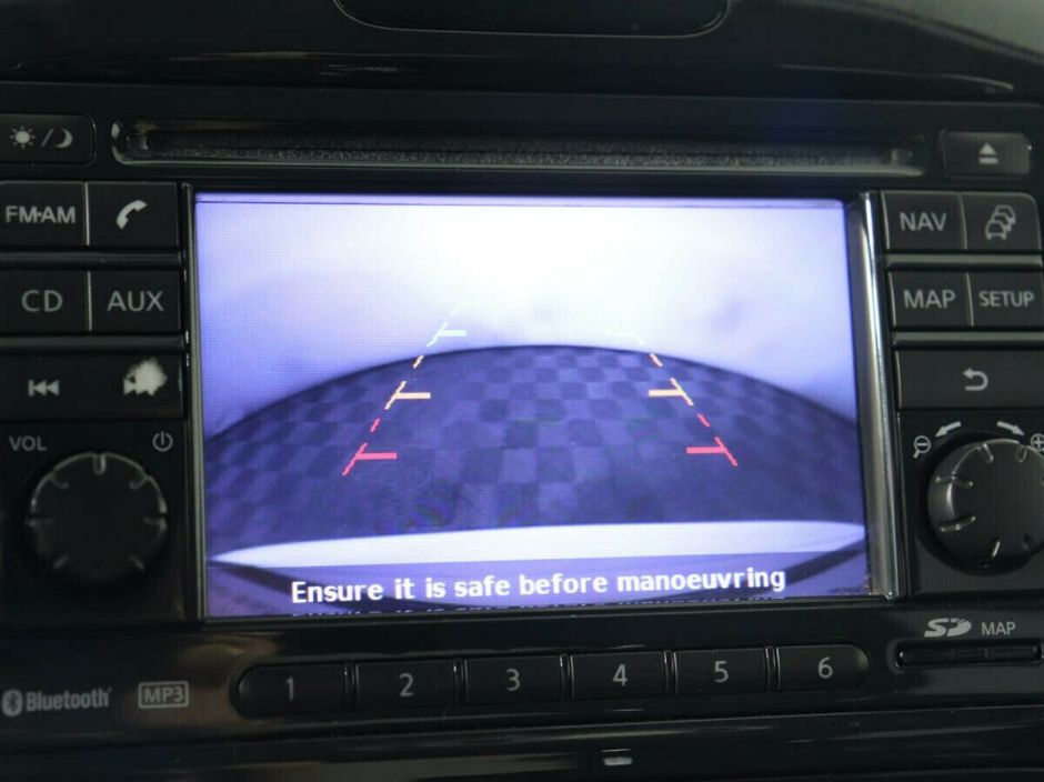 Nissan Juke, 1.5 л, Вариатор, 2013 фото 2