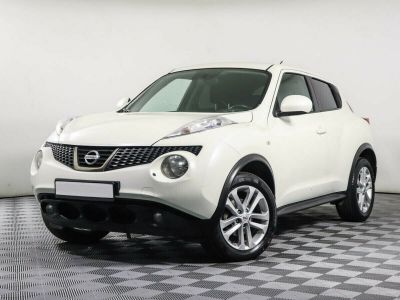 Nissan Juke, 1.6 л, МКПП, 2014 фото 3