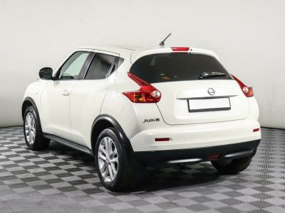 Nissan Juke, 1.6 л, МКПП, 2014 фото 6