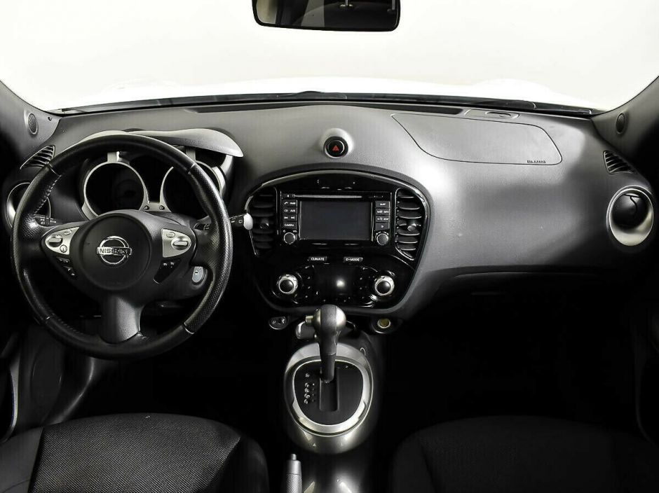 Nissan Juke, 1.6 л, Вариатор, 2014 фото 11